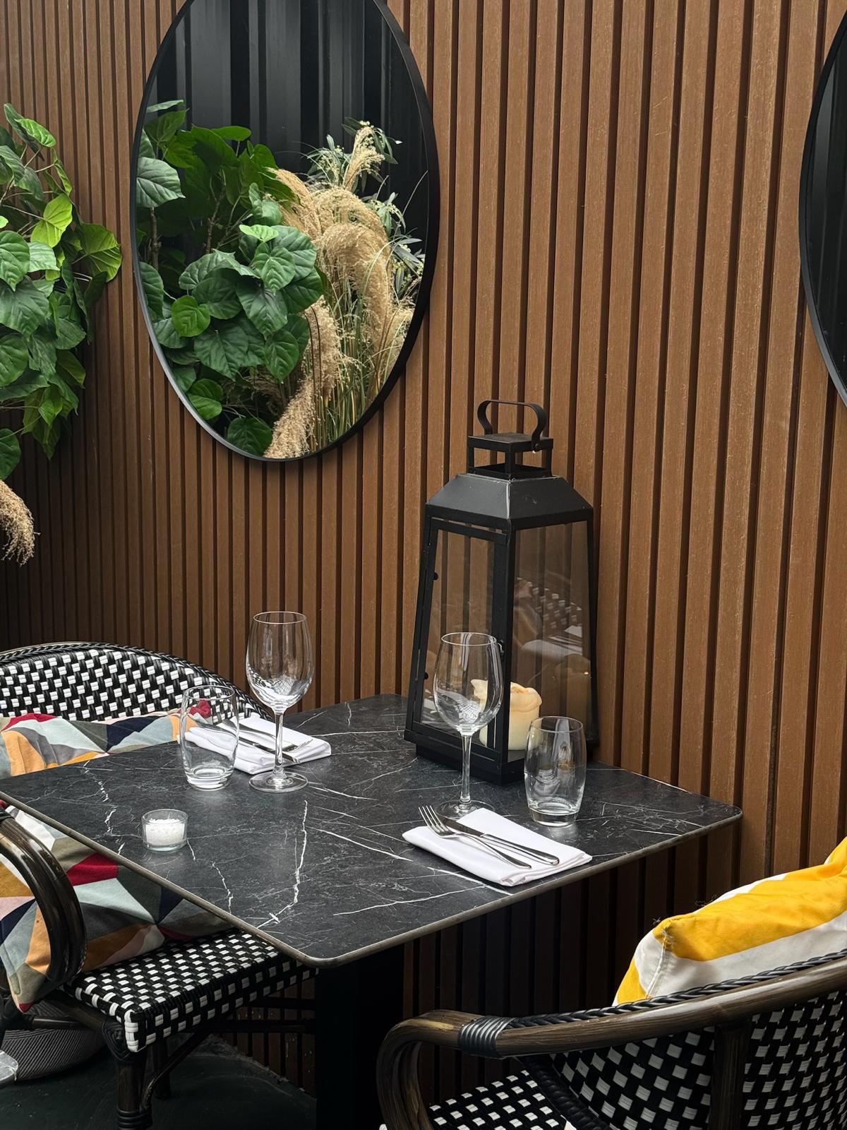 No Fuss, No Set Menus, Just Your Favourite Neighbourhood Restaurant